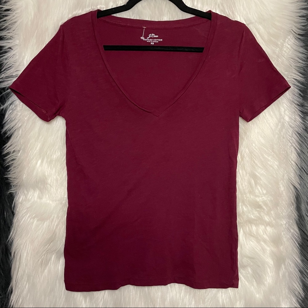 JCrew maroon vneck tee casual comfy shirt